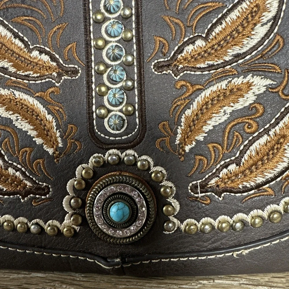 American Bling Clutch Purse Wallet Brown Embroidered Native Design Rhinestone